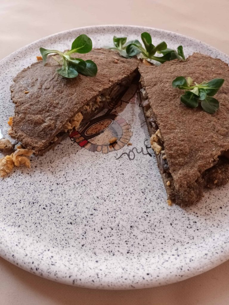 tojásos gombás tortillalepény egyensúlyi típusnak
